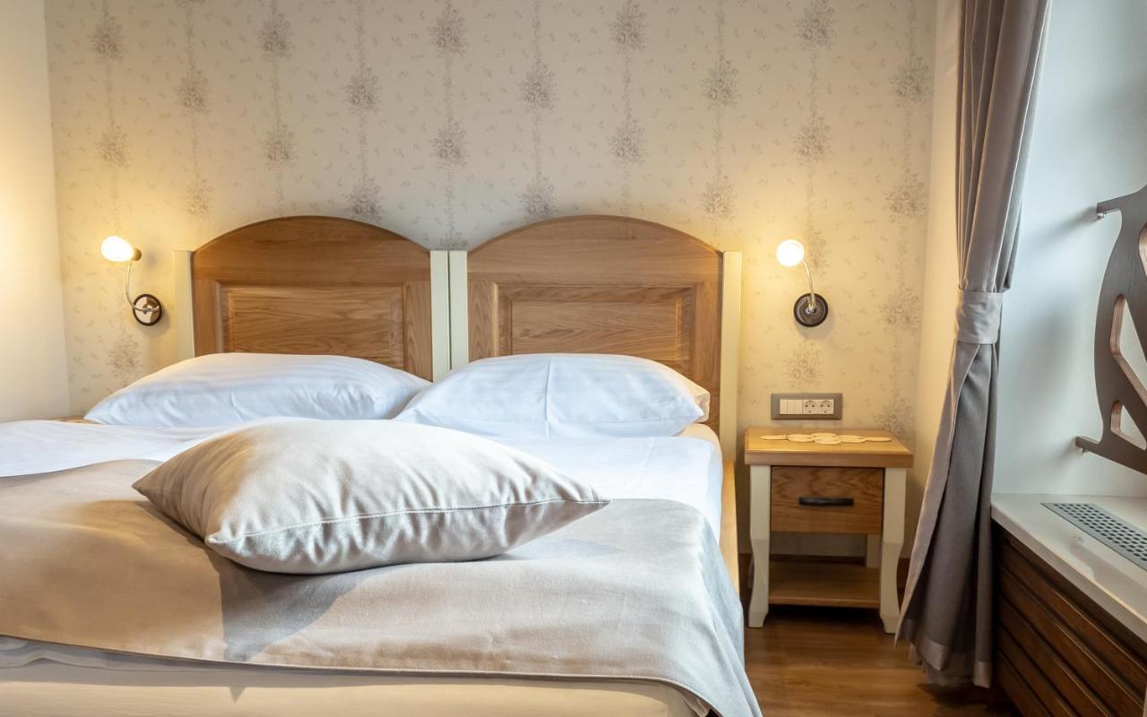 Guest House Pri Cesarju Kamnik Eksteriør billede